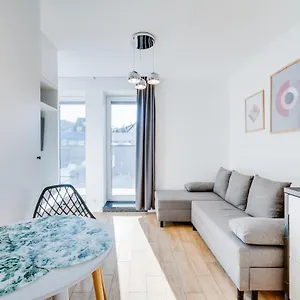 Carbon By Oneapartments Apartament
